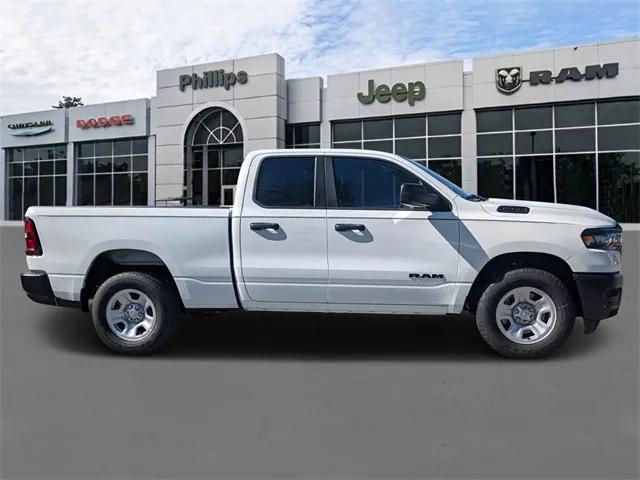 2025 RAM Ram 1500 RAM 1500 TRADESMAN QUAD CAB 4X2 64 BOX