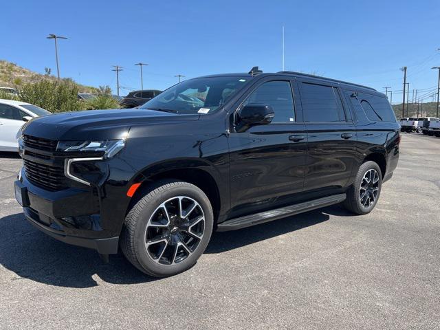 2024 Chevrolet Suburban 4WD RST