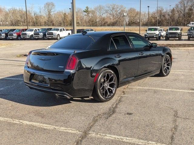 2019 Chrysler 300 Touring