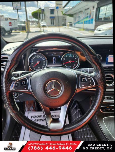 2018 Mercedes-Benz E-CLASS E 300 E 300