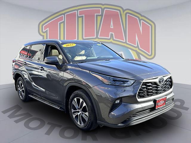 2022 Toyota Highlander XLE [8]