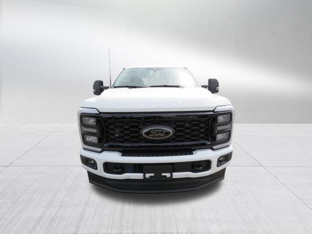 2025 Ford F-350 LARIAT