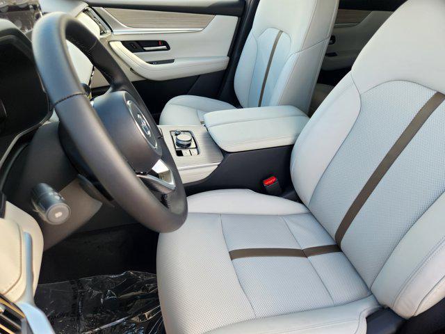 2025 Mazda X-90 Premium Plus Package