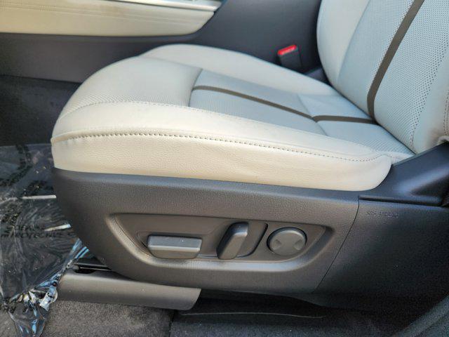 2025 Mazda X-90 Premium Plus Package