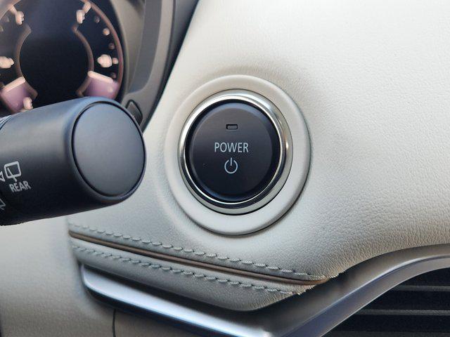 2025 Mazda X-90 Premium Plus Package