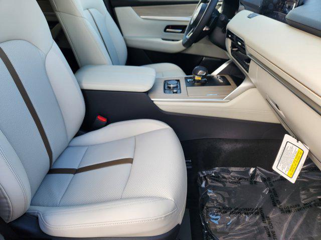 2025 Mazda X-90 Premium Plus Package
