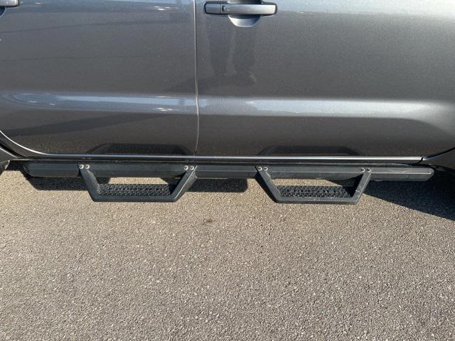 2022 Nissan Frontier Crew Cab PRO-4X 4x4