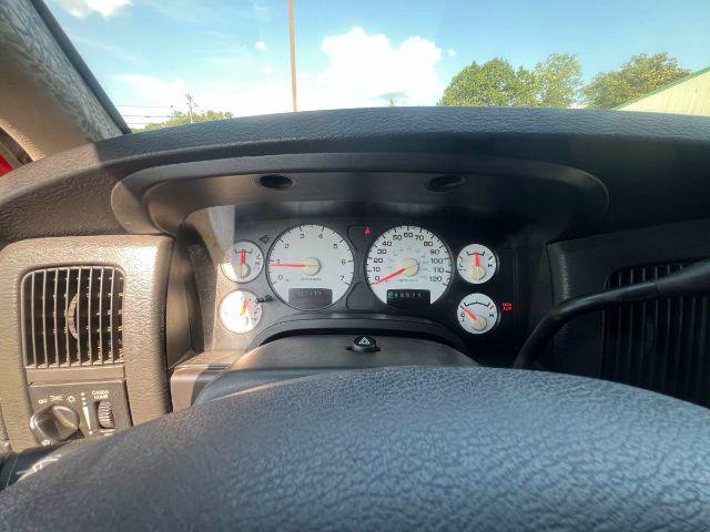 2004 Dodge Ram 3500 SLT/Laramie