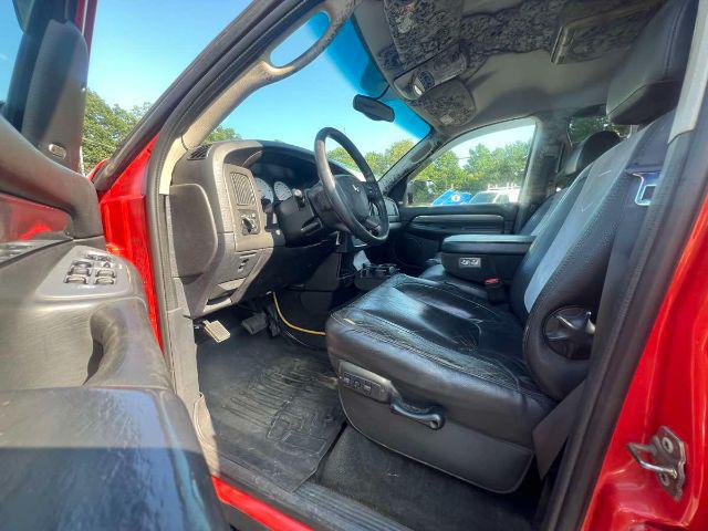 2004 Dodge Ram 3500 SLT/Laramie