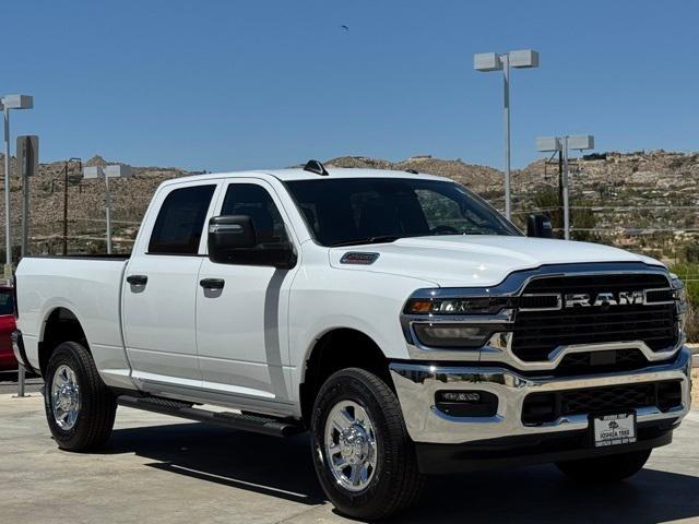 2025 RAM Ram 2500 RAM 2500 TRADESMAN CREW CAB 4X4 64 BOX