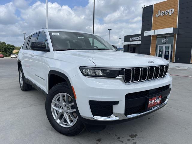 2025 Jeep Grand Cherokee GRAND CHEROKEE L LAREDO X 4X2