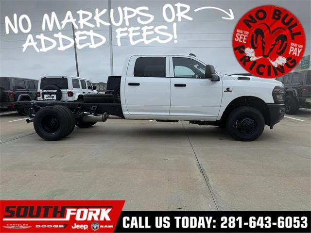 2025 RAM Ram 3500 Chassis Cab RAM 3500 TRADESMAN CREW CAB CHASSIS 4X2 60 CA