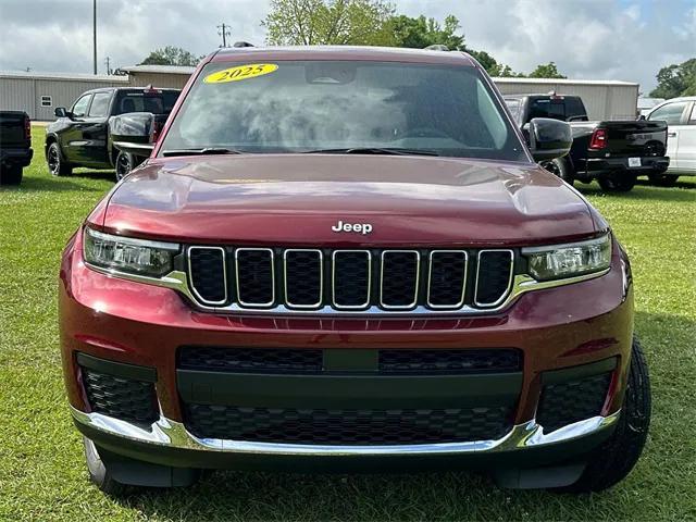 2025 Jeep Grand Cherokee GRAND CHEROKEE L LAREDO X 4X2