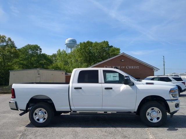 2025 RAM Ram 2500 RAM 2500 TRADESMAN CREW CAB 4X4 64 BOX