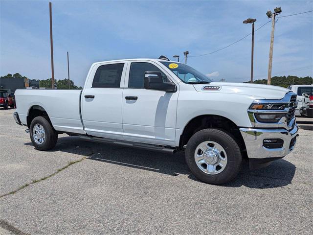 2025 RAM Ram 2500 RAM 2500 TRADESMAN CREW CAB 4X4 8 BOX