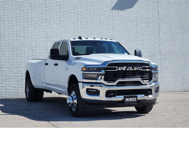 2025 RAM Ram 3500 RAM 3500 TRADESMAN CREW CAB 4X4 8 BOX