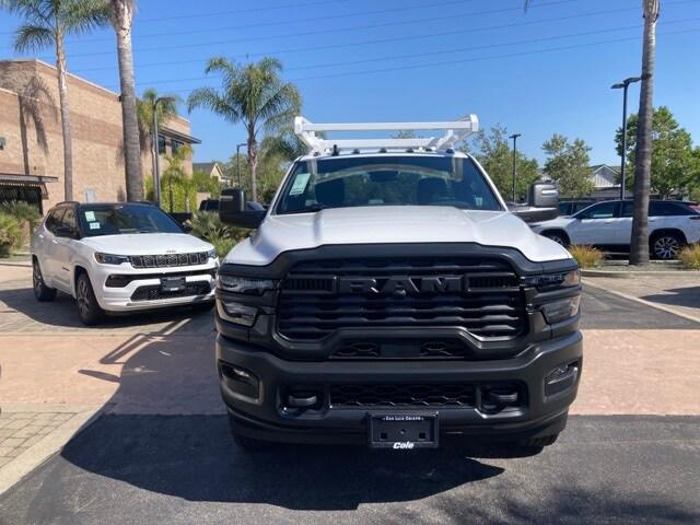 2025 RAM Ram 3500 Chassis Cab RAM 3500 TRADESMAN CHASSIS REGULAR CAB 4X4 60 CA 2025 RAM Ram 3500 Chassis Cab RAM 3500 TRADESMAN CHASSIS REGULAR CAB 4X4 60 CA