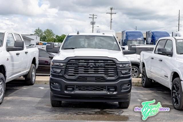 2025 RAM Ram 2500 RAM 2500 TRADESMAN CREW CAB 4X4 64 BOX