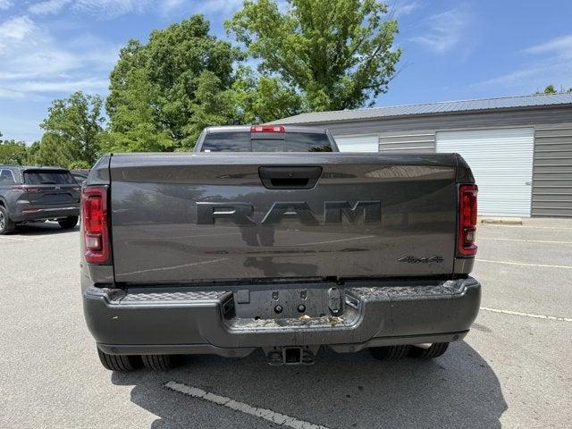 2025 RAM Ram 3500 RAM 3500 TRADESMAN CREW CAB 4X4 8 BOX