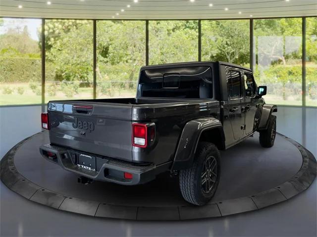 2025 Jeep Gladiator GLADIATOR SPORT S 4X4