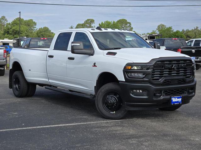2025 RAM Ram 3500 RAM 3500 TRADESMAN CREW CAB 4X4 8 BOX