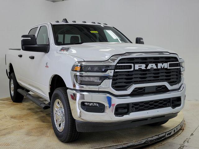 2025 RAM Ram 2500 RAM 2500 TRADESMAN CREW CAB 4X4 64 BOX 2025 RAM Ram 2500 RAM 2500 TRADESMAN CREW CAB 4X4 64 BOX