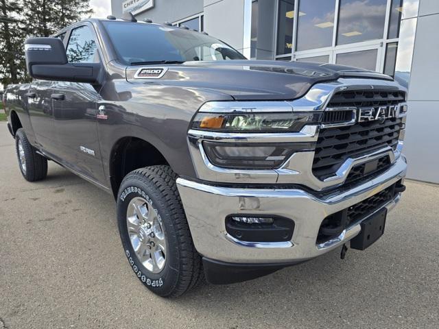 2025 RAM Ram 2500 RAM 2500 BIG HORN CREW CAB 4X4 64 BOX