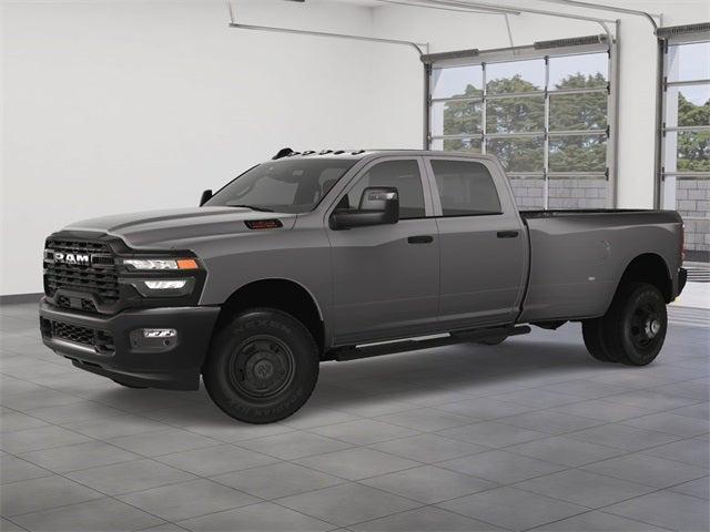 2025 RAM Ram 3500 RAM 3500 TRADESMAN CREW CAB 4X4 8 BOX