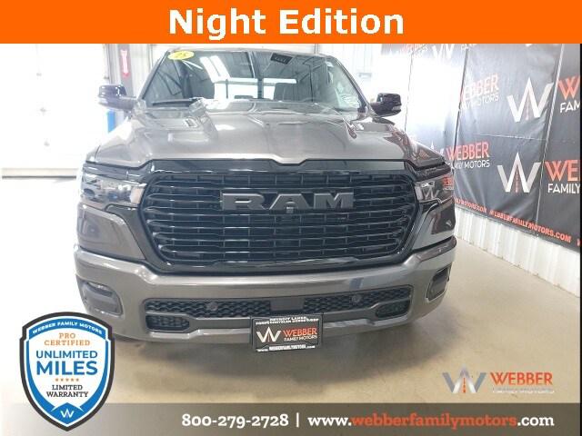 2025 RAM Ram 1500 RAM 1500 LARAMIE CREW CAB 4X4 64 BOX
