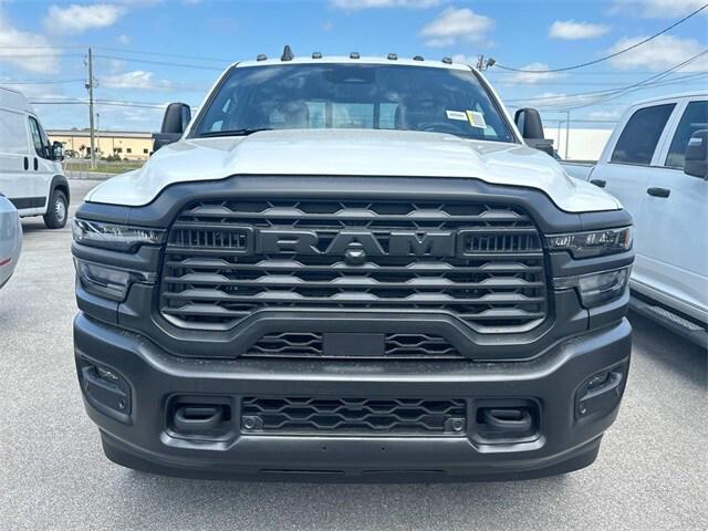 2025 RAM Ram 2500 RAM 2500 TRADESMAN CREW CAB 4X4 64 BOX