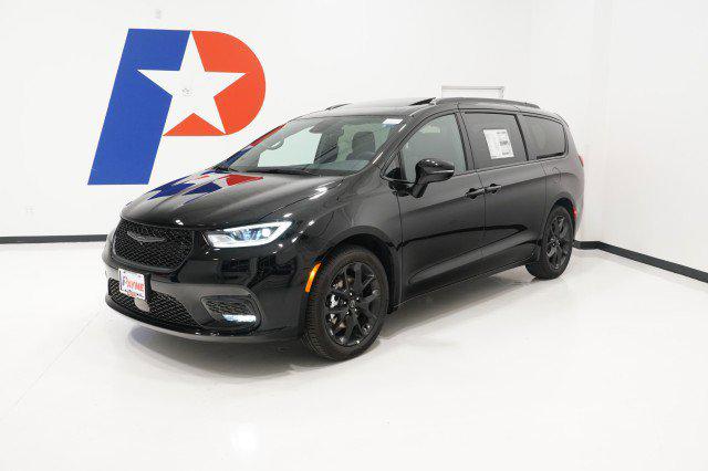 2025 Chrysler Pacifica PACIFICA LIMITED