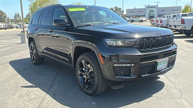2025 Jeep Grand Cherokee GRAND CHEROKEE L LIMITED 4X4