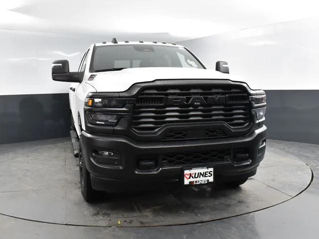 2025 RAM Ram 2500 RAM 2500 TRADESMAN CREW CAB 4X4 64 BOX