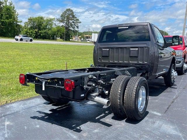 2025 RAM Ram 3500 Chassis Cab RAM 3500 TRADESMAN CHASSIS REGULAR CAB 4X4 60 CA