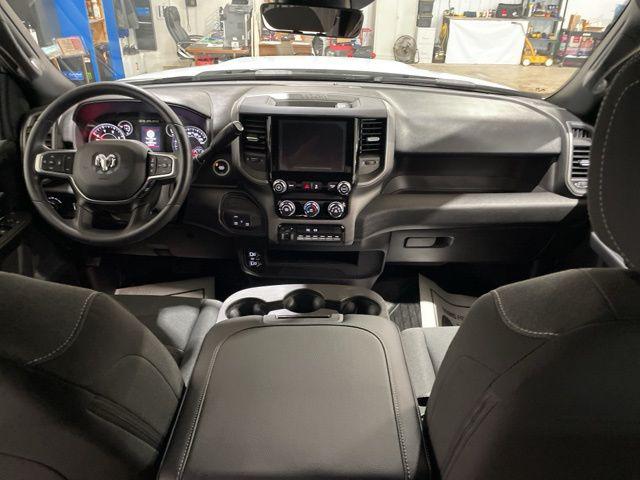 2025 RAM Ram 3500 Chassis Cab RAM 3500 TRADESMAN CREW CAB CHASSIS 4X4 60 CA