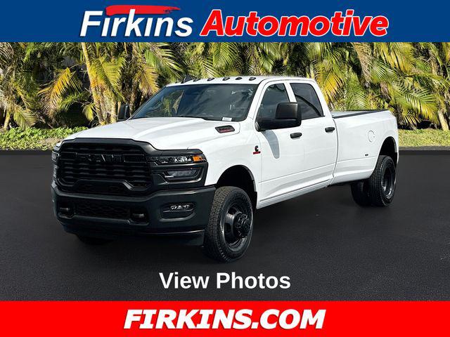 2025 RAM Ram 3500 RAM 3500 TRADESMAN CREW CAB 4X4 8 BOX