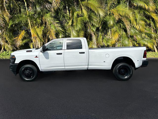 2025 RAM Ram 3500 RAM 3500 TRADESMAN CREW CAB 4X4 8 BOX