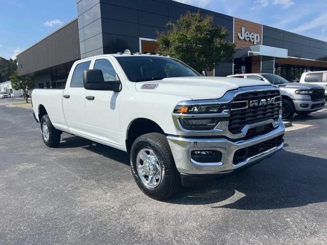 2025 RAM Ram 2500 RAM 2500 TRADESMAN CREW CAB 4X4 8 BOX
