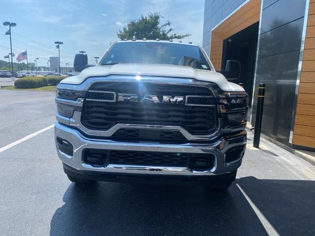 2025 RAM Ram 2500 RAM 2500 TRADESMAN CREW CAB 4X4 8 BOX