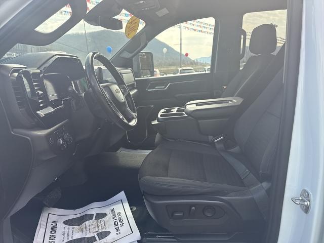 2024 Chevrolet Silverado 2500HD 4WD Crew Cab Standard Bed LT