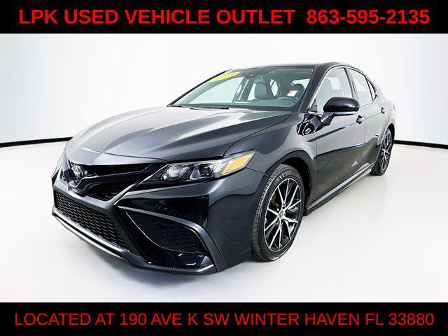 2023 Toyota Camry SE