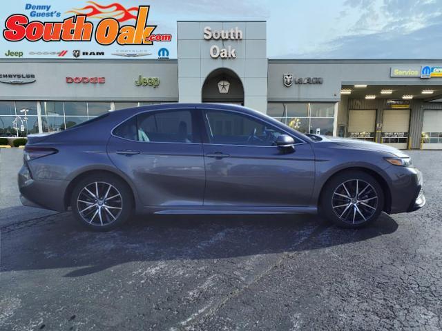 2023 Toyota Camry SE Nightshade Edition