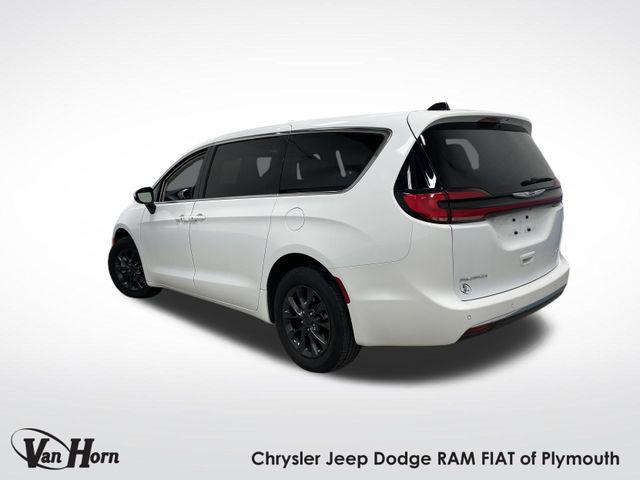 2023 Chrysler Pacifica Touring L AWD