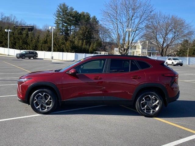 2025 Chevrolet Trax FWD LT