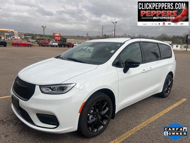 2024 Chrysler Pacifica Touring L AWD
