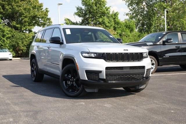 2023 Jeep Grand Cherokee L Altitude 4x4 2023 Jeep Grand Cherokee L Altitude 4x4