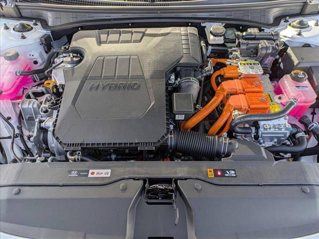 2025 Hyundai Elantra Hybrid SEL Sport