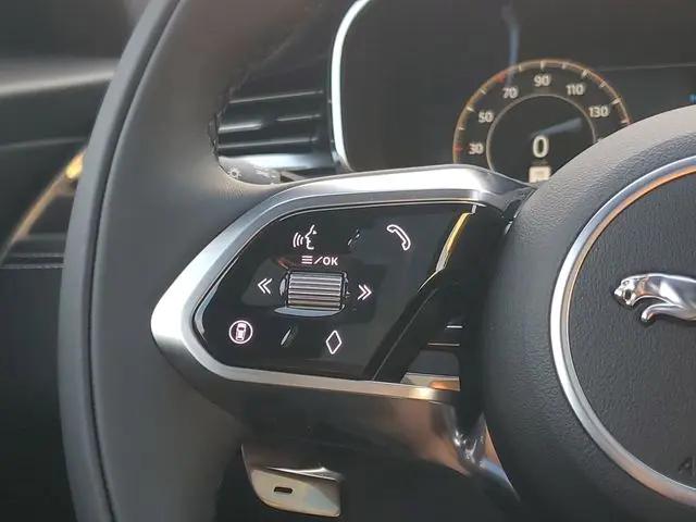 2026 Jaguar F-PACE R-Dynamic S P400 AWD Automatic