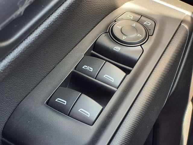 2025 GMC Sierra 1500 4WD Double Cab Standard Box Pro