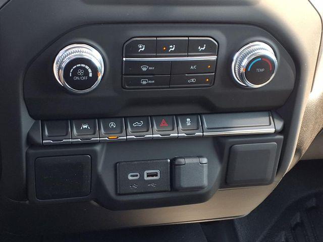 2025 GMC Sierra 1500 4WD Double Cab Standard Box Pro